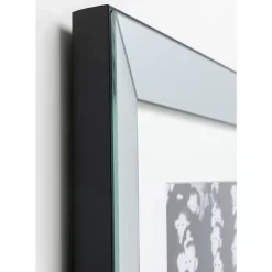 Gerahmtes Bild Audience 85X105Cm