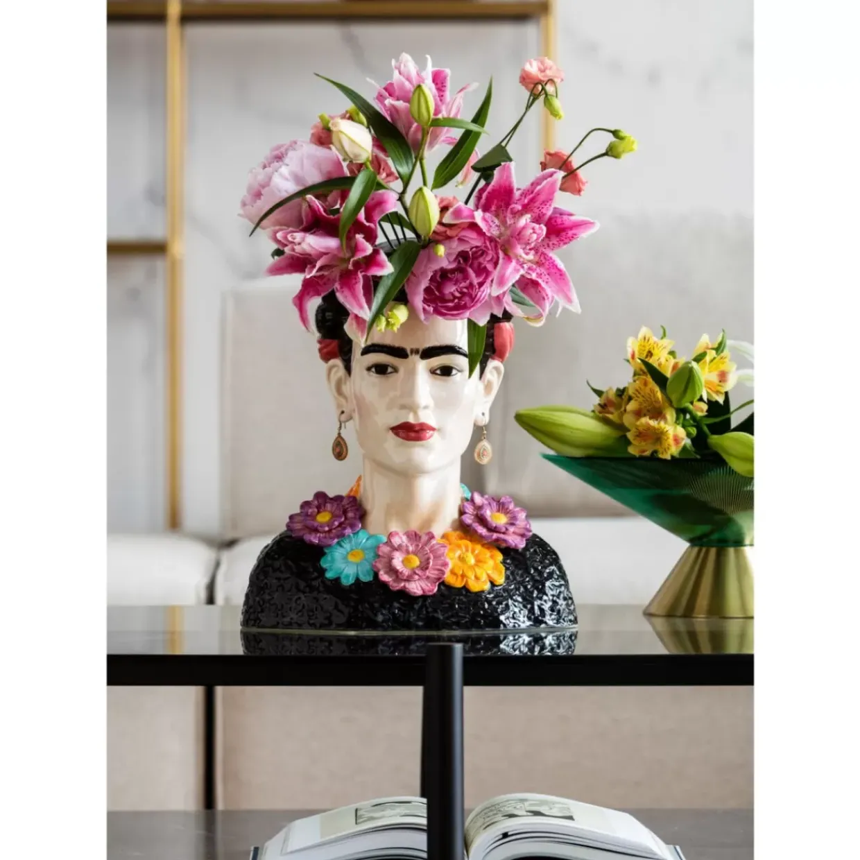 Vase Style Muse Flowers